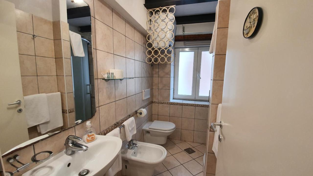 Apartments Villa Ernesta 로비니 외부 사진