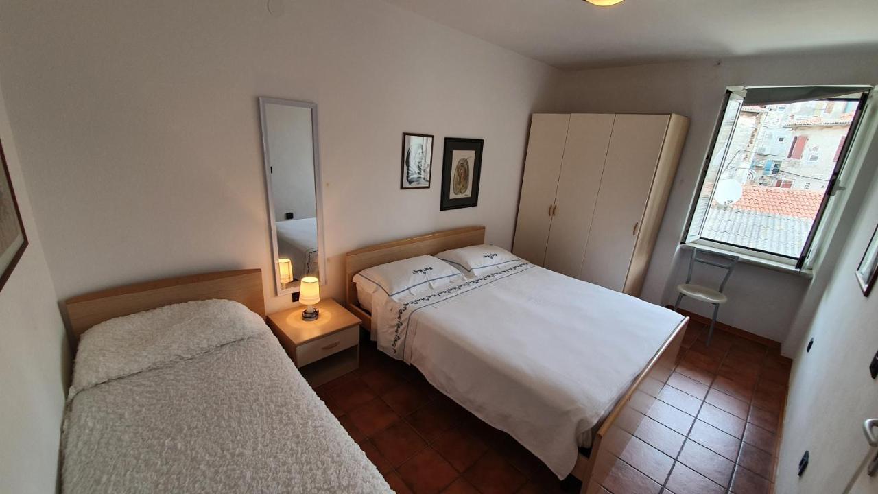 Apartments Villa Ernesta 로비니 외부 사진