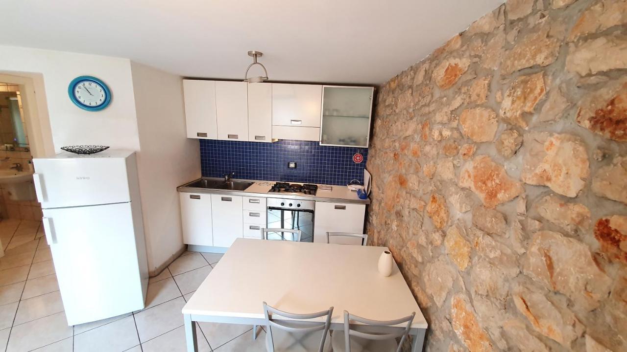 Apartments Villa Ernesta 로비니 외부 사진