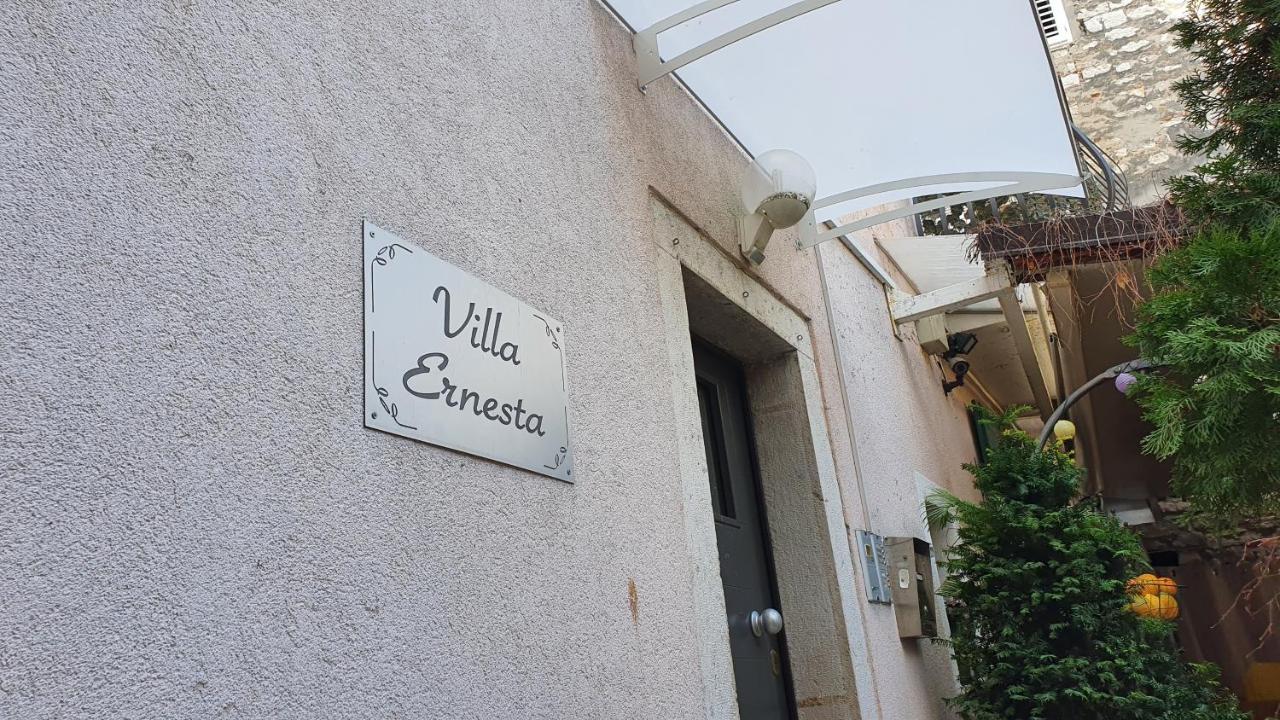 Apartments Villa Ernesta 로비니 외부 사진